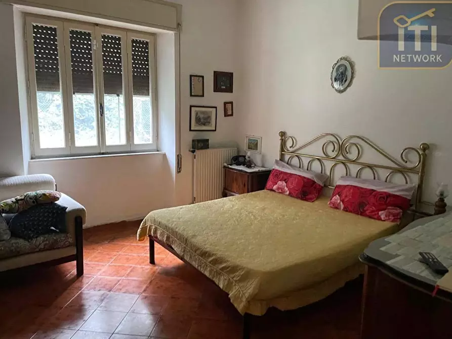 Immagine 18 di Villa in vendita  in via delle petunie a Anzio