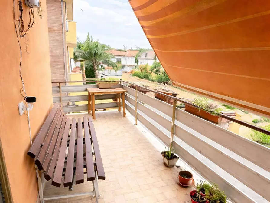 Immagine 18 di Appartamento in vendita  in via Verzino 14 a Roma