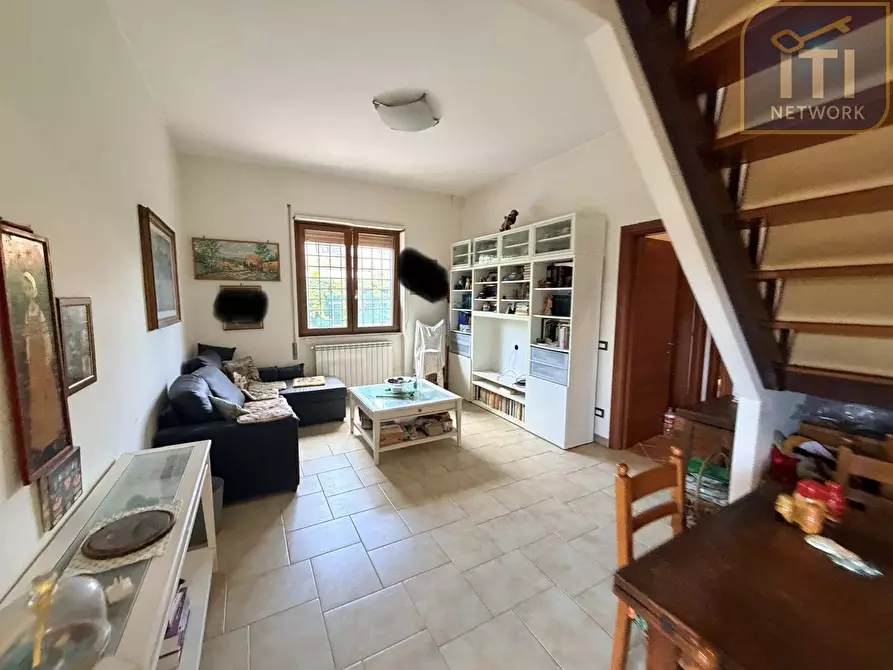 Immagine 10 di Villa in vendita  in Via Delle Acacie a Ardea
