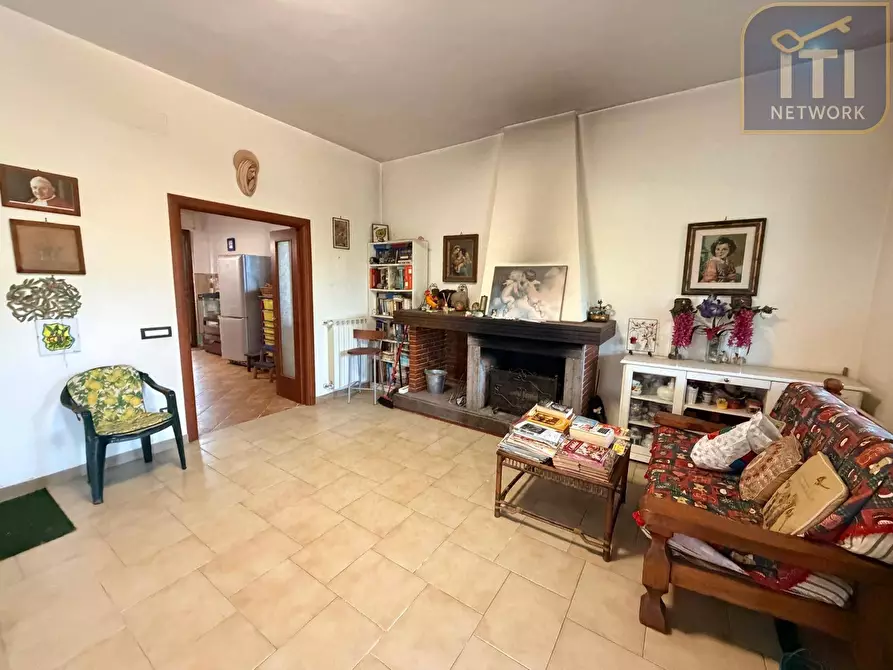 Immagine 19 di Villa in vendita  in Via Delle Acacie a Ardea
