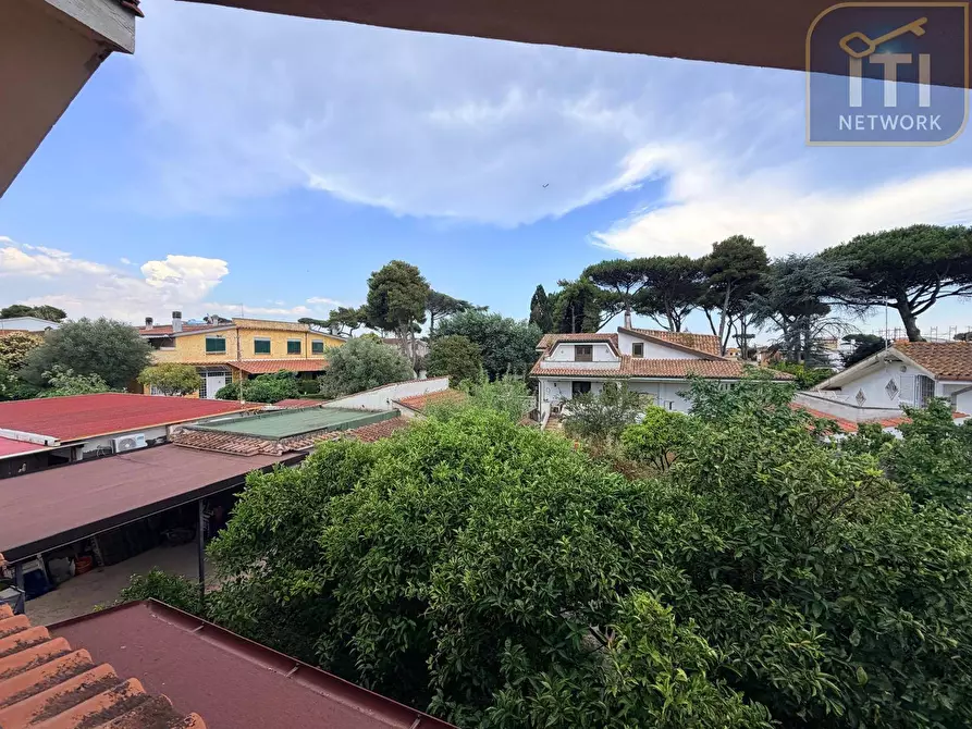 Immagine 40 di Villa in vendita  in Via Delle Acacie a Ardea