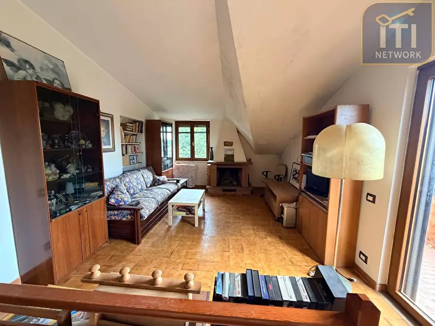 Immagine 28 di Villa in vendita  in Via Delle Acacie a Ardea