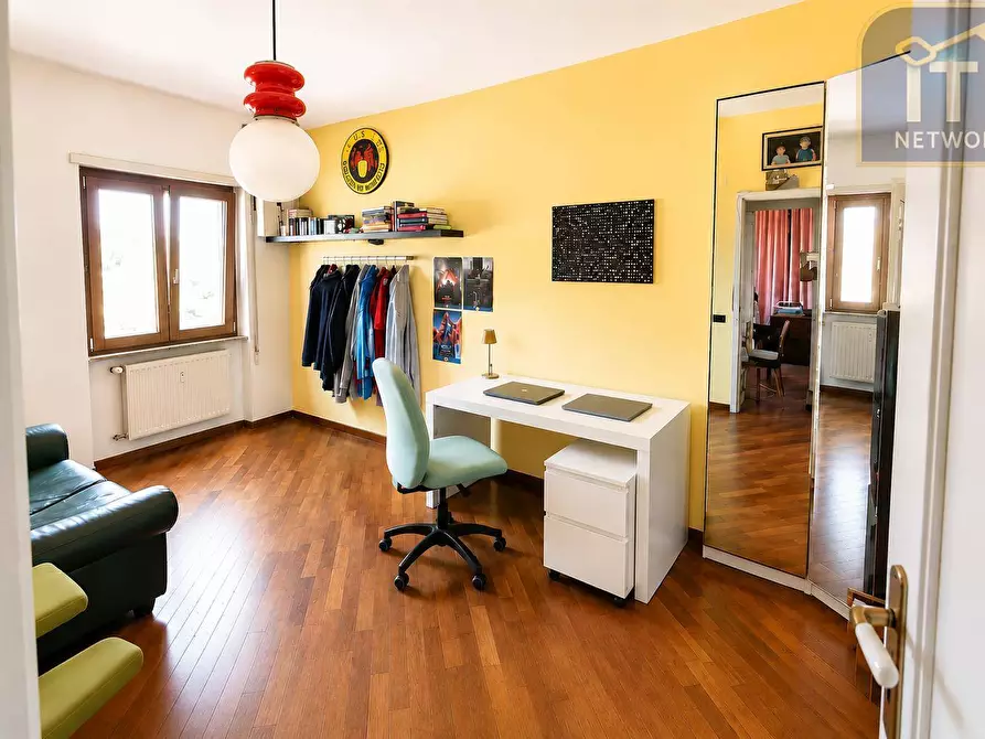 Immagine 9 di Attico in vendita  in Via Fabiano Landi a Roma