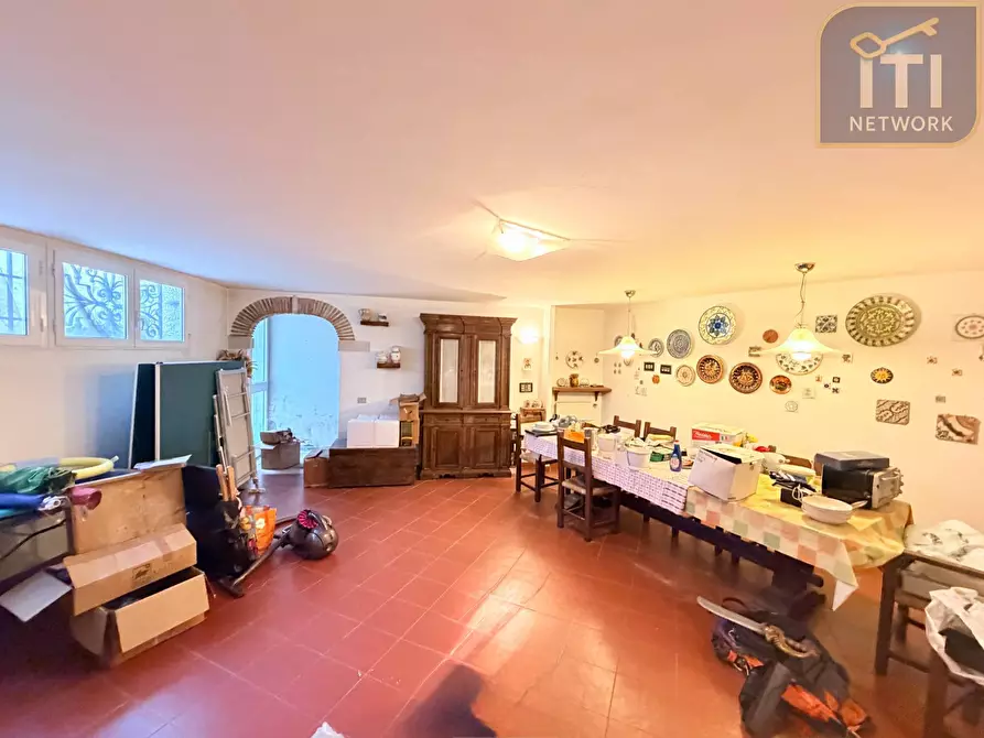 Immagine 53 di Villa in vendita  in Via Protagora a Roma