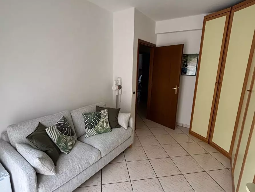 Immagine 13 di Appartamento in vendita  in via ninfa a Aprilia