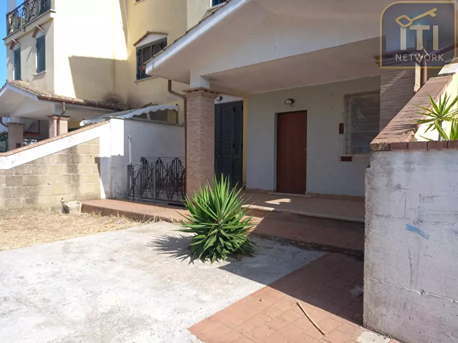 Immagine 1 di Multiproprietà in vendita  in via Taglio delle cinque miglia a Nettuno