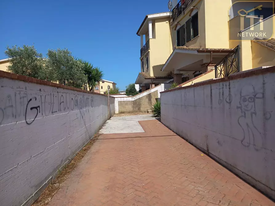 Immagine 4 di Multiproprietà in vendita  in via Taglio delle cinque miglia a Nettuno
