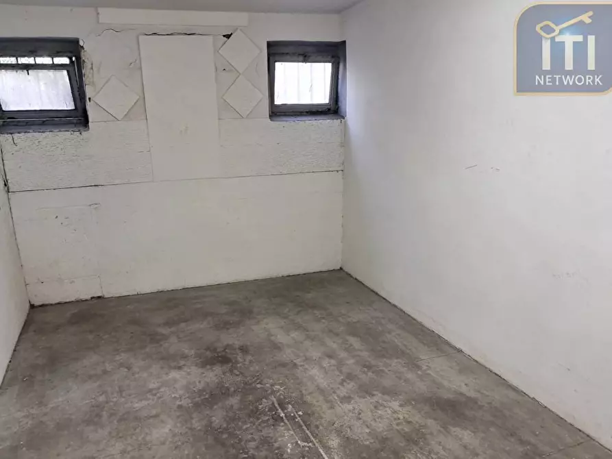 Immagine 24 di Appartamento in vendita  in Viale Vasco De Gama 84 a Roma