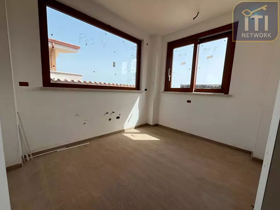 Immagine 4 di Appartamento in vendita  in via dei gigli 10 a Pomezia