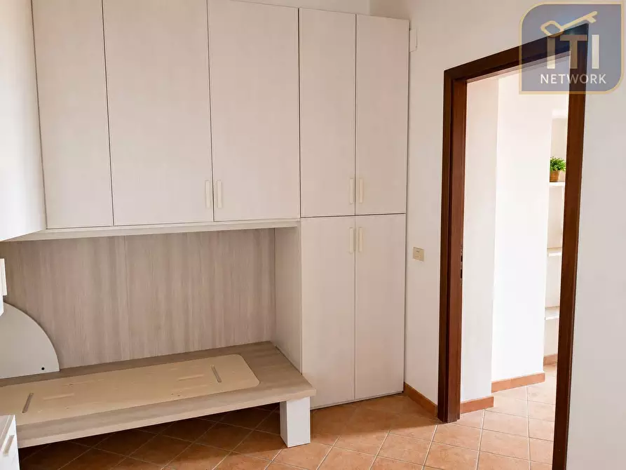 Immagine 9 di Appartamento in vendita  in Lungomare Duca Degli Abruzzi a Roma