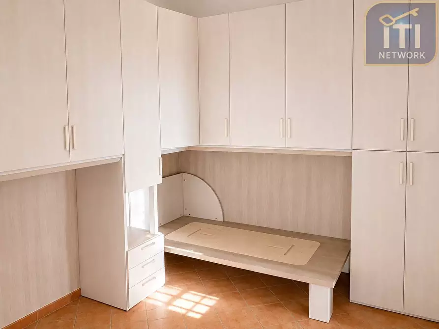 Immagine 12 di Appartamento in vendita  in Lungomare Duca Degli Abruzzi a Roma