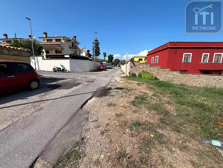 Immagine 14 di Appartamento in vendita  in via dei gigli 10 a Pomezia