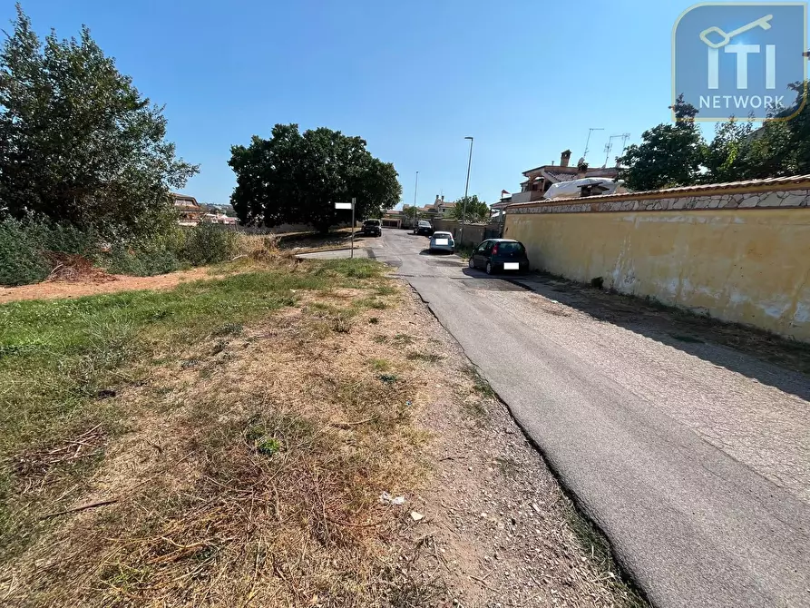 Immagine 15 di Appartamento in vendita  in via dei gigli 10 a Pomezia