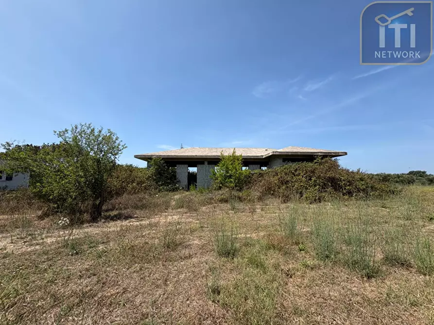 Immagine 1 di Rustico / casale in vendita  in Via Vaccareccia a Pomezia