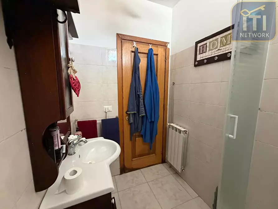 Immagine 37 di Villa in vendita  in Via Adda a Ardea