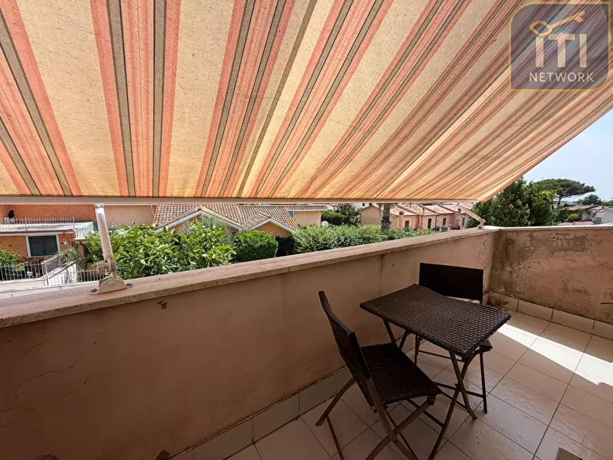 Immagine 41 di Villa in vendita  in Via Adda a Ardea