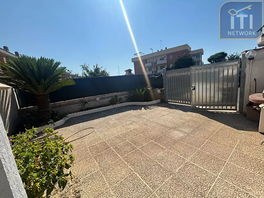 casa indipendente in vendita ad Ardea in zona Marina di Ardea
