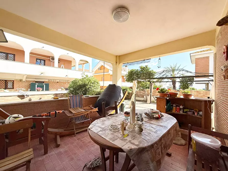 Immagine 34 di Villa in affitto  in Lungomare delle Sirene a Pomezia