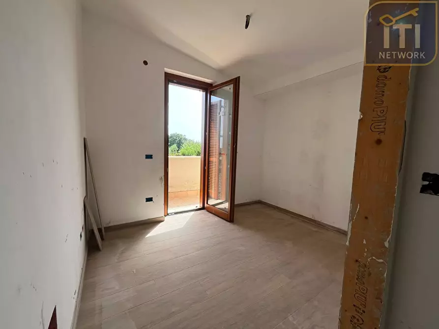 Immagine 8 di Appartamento in vendita  in via dei gigli 10 a Pomezia