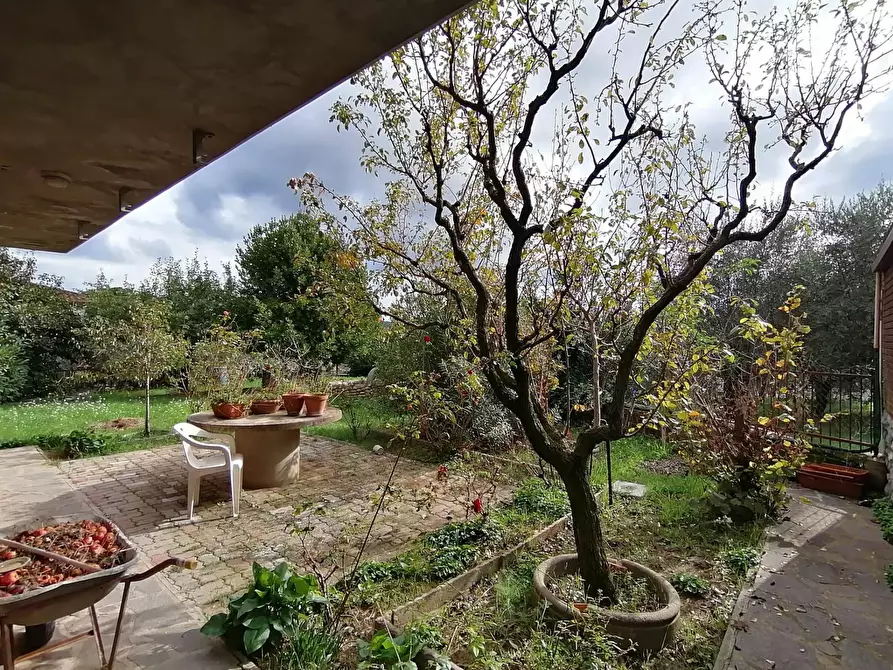 Immagine 25 di Villa in vendita  in Don Antonio Marri 16 a Deruta