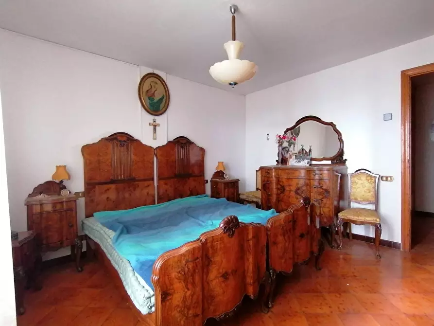 Immagine 17 di Villa in vendita  in Don Antonio Marri 16 a Deruta