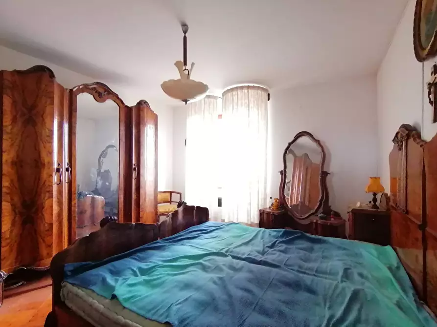 Immagine 19 di Villa in vendita  in Don Antonio Marri 16 a Deruta