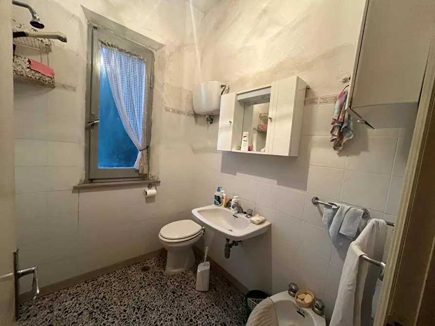 Immagine 17 di Casa semindipendente in vendita  a Deruta