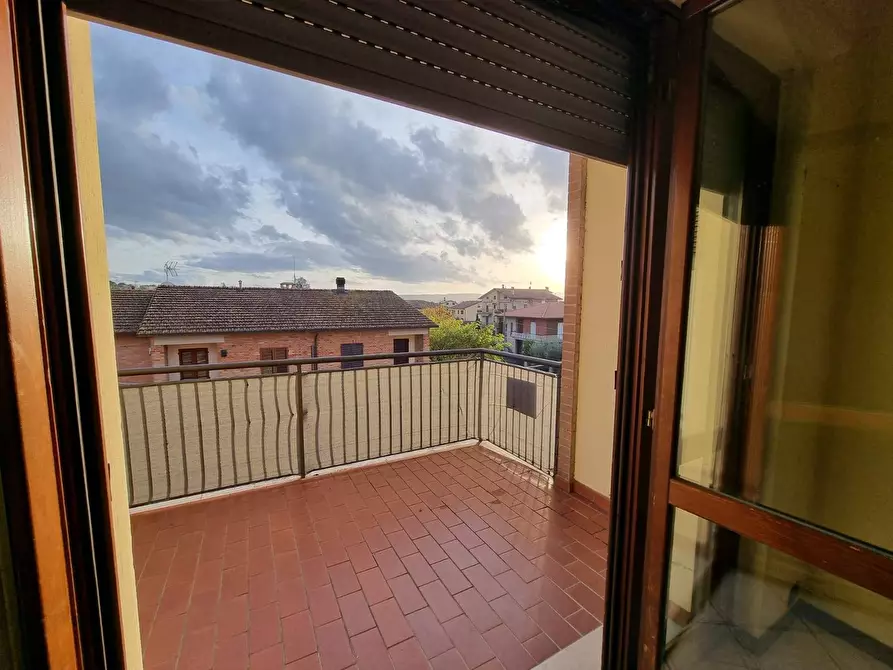 Immagine 7 di Appartamento in vendita  a Deruta