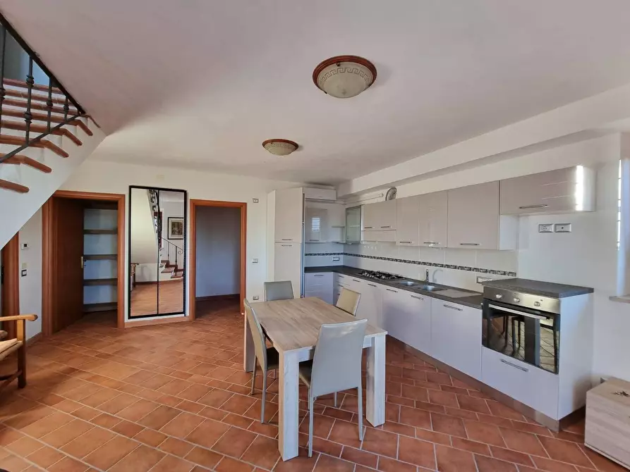 Immagine 22 di Villa in vendita  a Torgiano