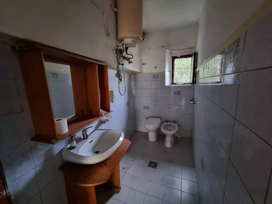 Immagine 18 di Casa semindipendente in vendita  a Torgiano