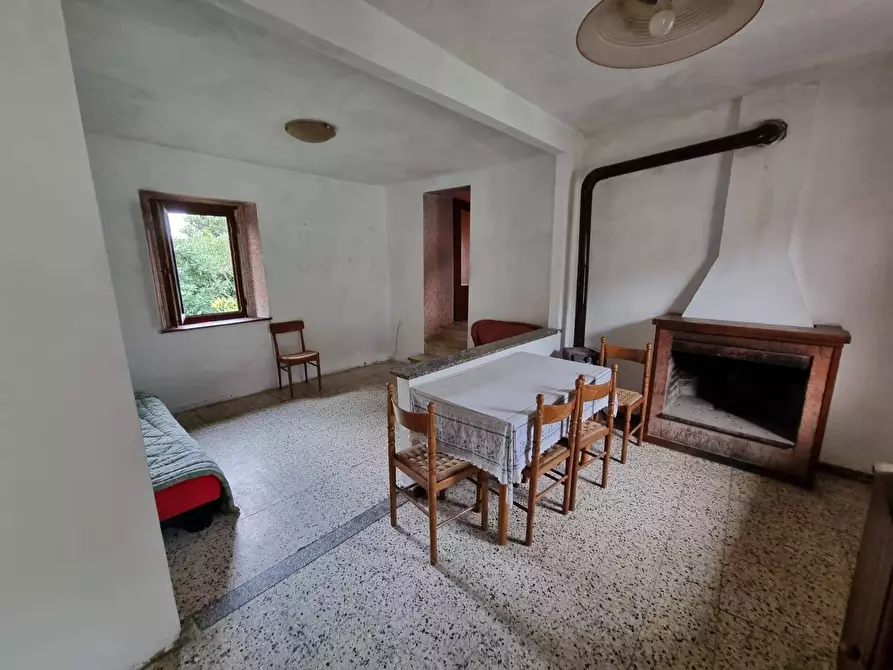 Immagine 8 di Casa semindipendente in vendita  a Torgiano