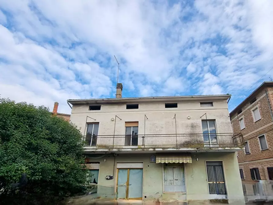 Immagine 1 di Casa indipendente in vendita  a Deruta