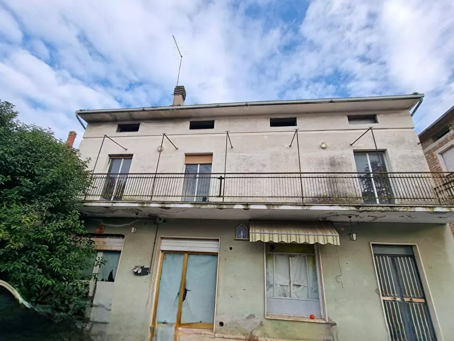 Immagine 3 di Casa indipendente in vendita  a Deruta