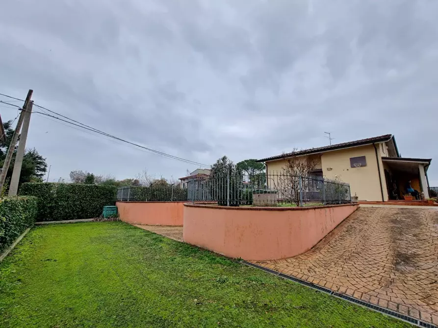 Immagine 36 di Casa semindipendente in vendita  in Strada Santa Maria Rossa 106 a Perugia