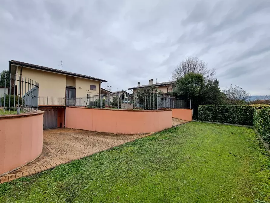 Immagine 35 di Casa semindipendente in vendita  in Strada Santa Maria Rossa 106 a Perugia