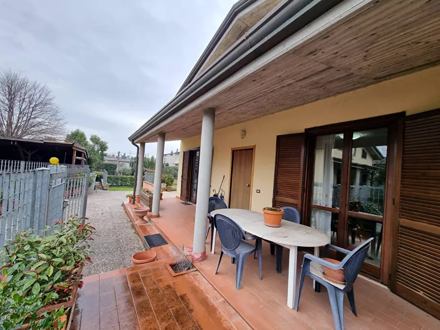 Immagine 6 di Casa semindipendente in vendita  in Strada Santa Maria Rossa 106 a Perugia