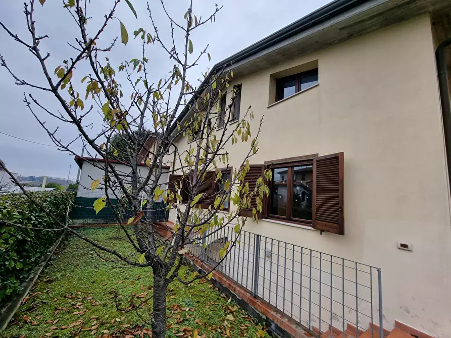 Immagine 31 di Casa semindipendente in vendita  in Strada Santa Maria Rossa 106 a Perugia