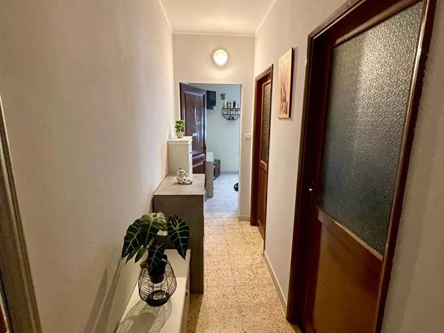 Immagine 23 di Casa semindipendente in vendita  a Deruta