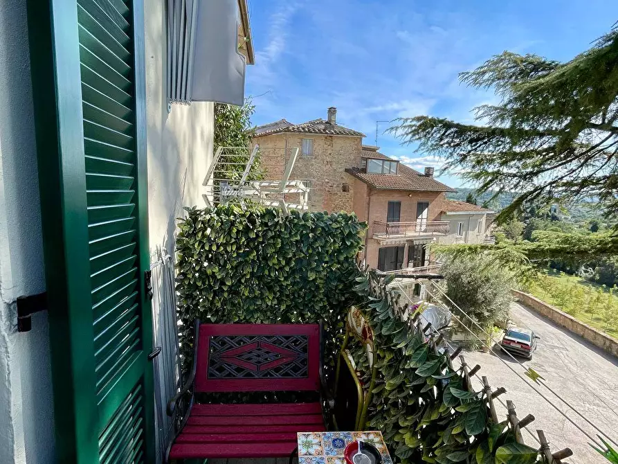 Immagine 29 di Casa semindipendente in vendita  a Deruta