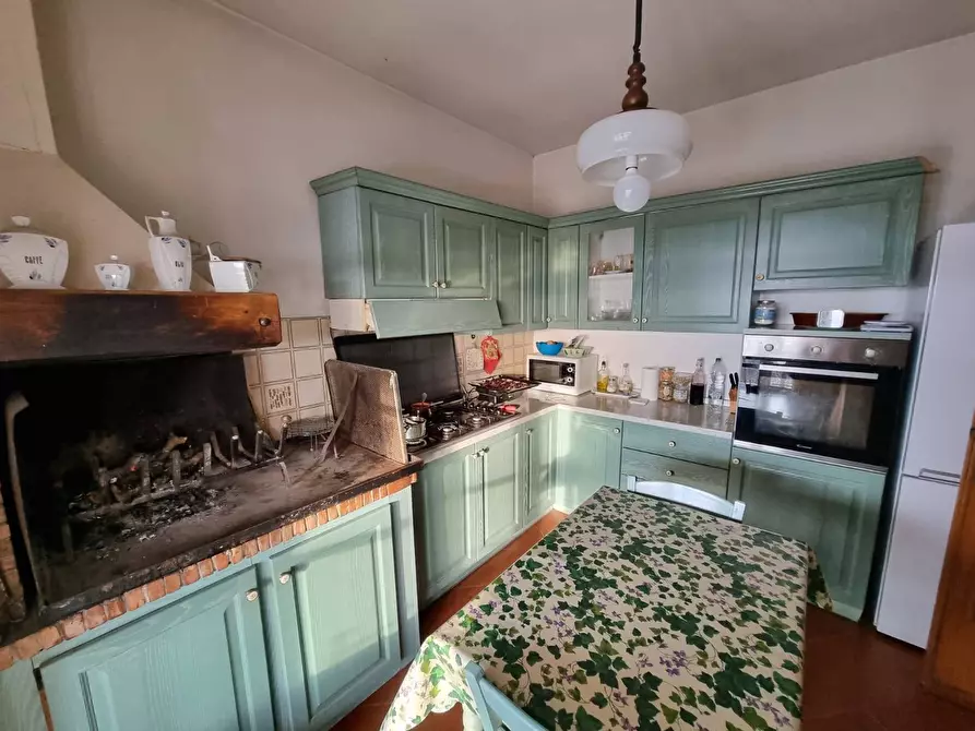 Immagine 19 di Villa in vendita  a Torgiano