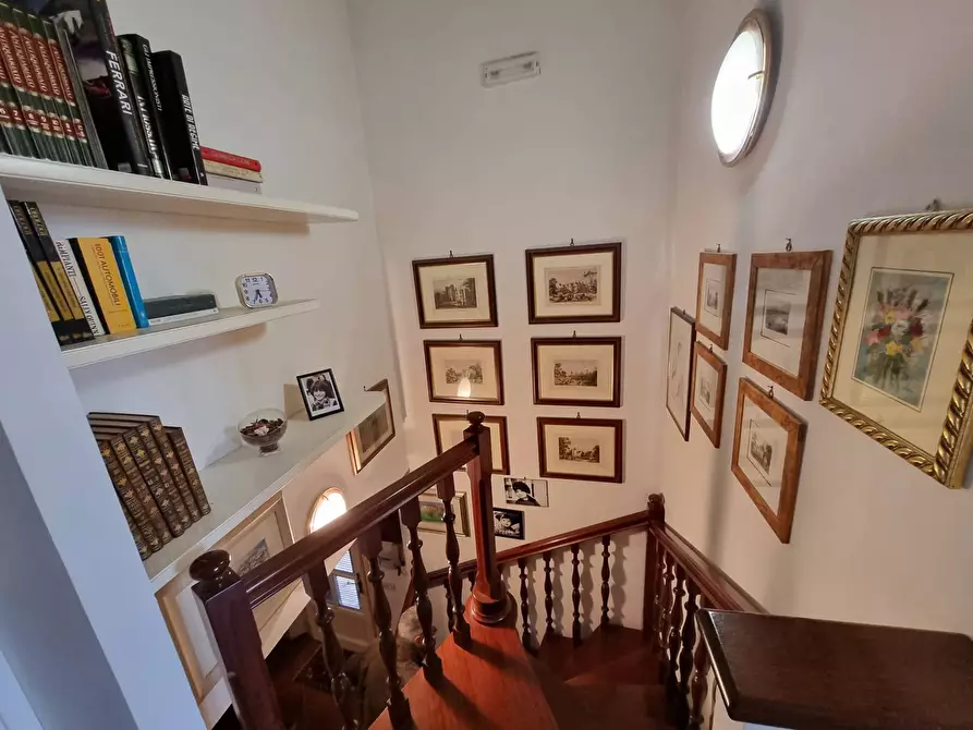 Immagine 29 di Villa in vendita  a Torgiano