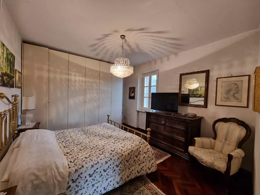 Immagine 34 di Villa in vendita  a Torgiano