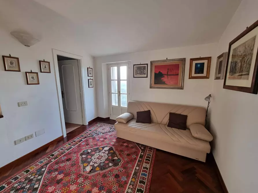 Immagine 33 di Villa in vendita  a Torgiano