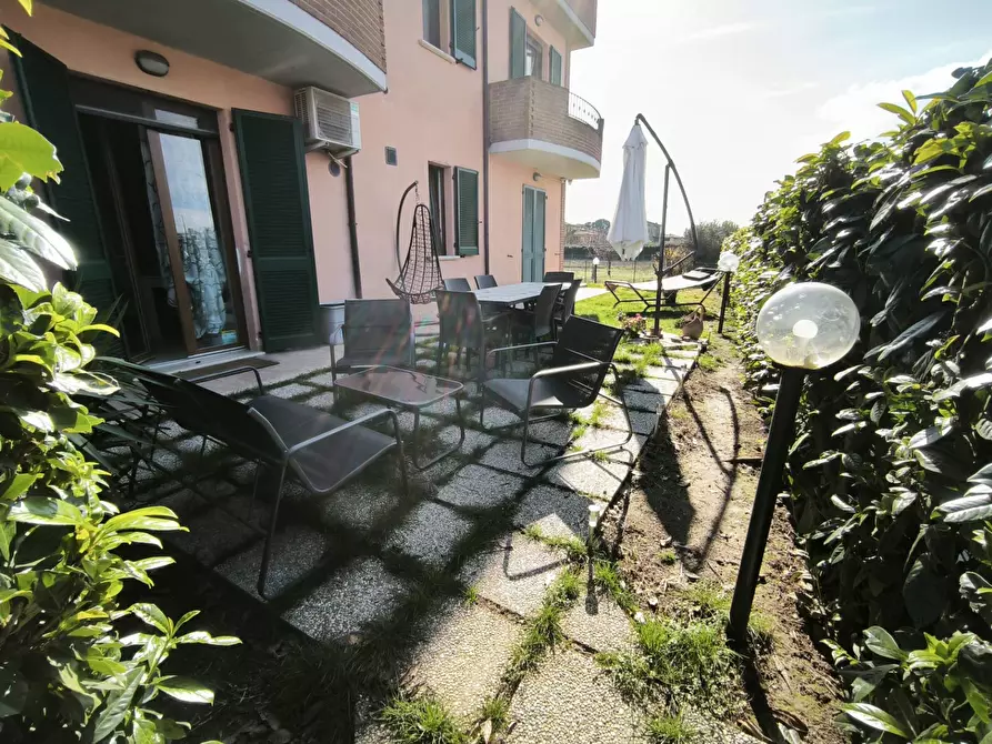 Immagine 6 di Appartamento in vendita  a Deruta