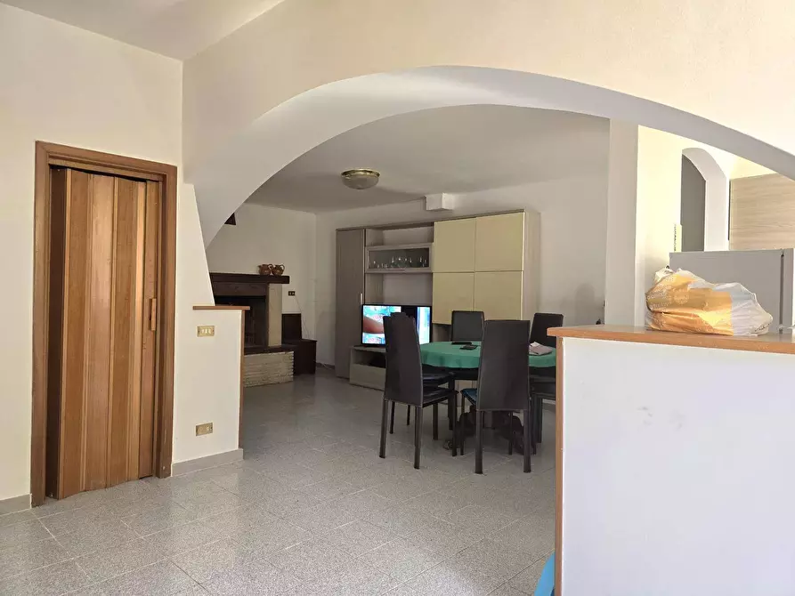 Immagine 8 di Casa semindipendente in vendita  in Via Gregorio Caselli 12 a Deruta