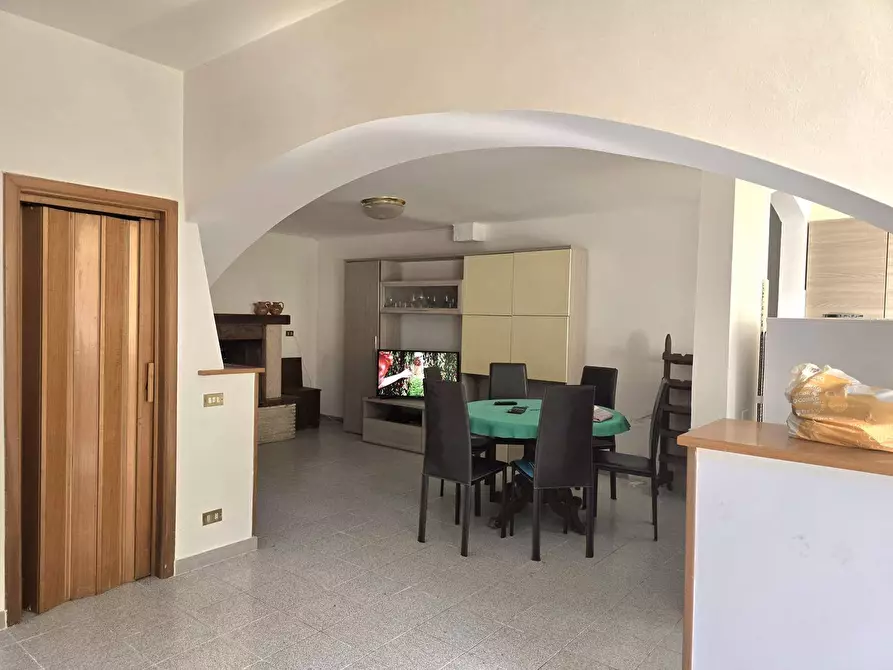 Immagine 10 di Casa semindipendente in vendita  in Via Gregorio Caselli 12 a Deruta