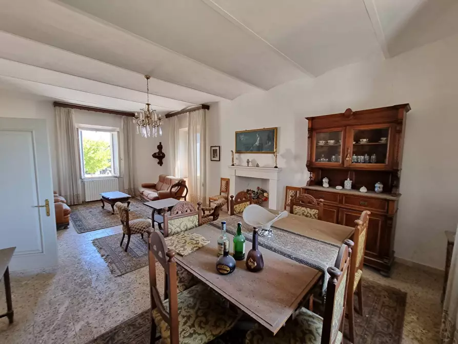 Immagine 12 di Casa indipendente in vendita  a Deruta