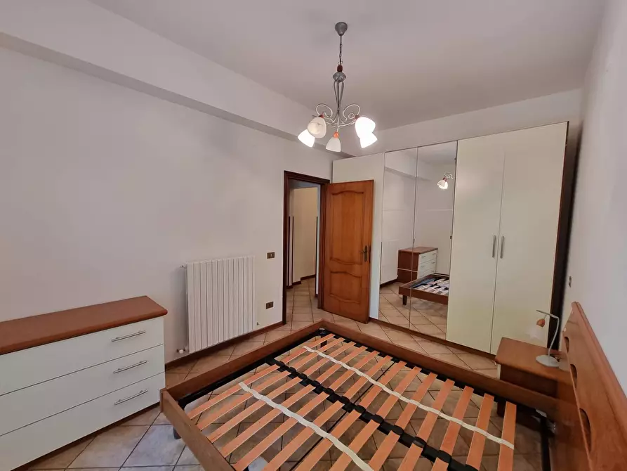 Immagine 17 di Appartamento in vendita  a Deruta