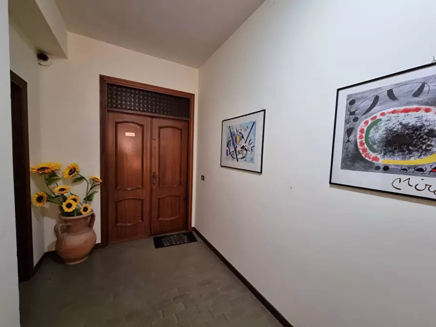 Immagine 22 di Appartamento in vendita  a Deruta