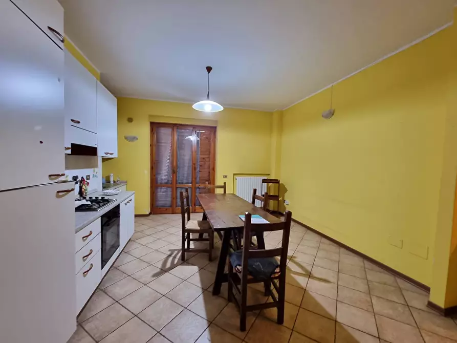 Immagine 12 di Appartamento in vendita  a Deruta